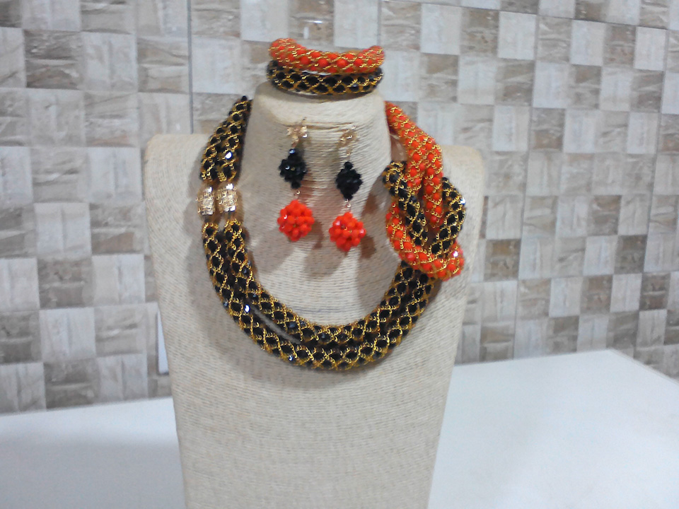 african beauty necklace